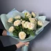 Букет из 5 веток кустовой розы   Саммер роуз с упаковкой