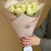 21 белая роза Атена 40 см с упаковкой 