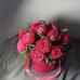 15 розовых роз в коробке