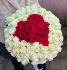 Букет 121 роза "Сердце"