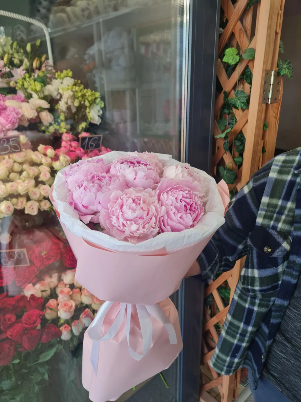 Пионы отличный подарок на любой повод 