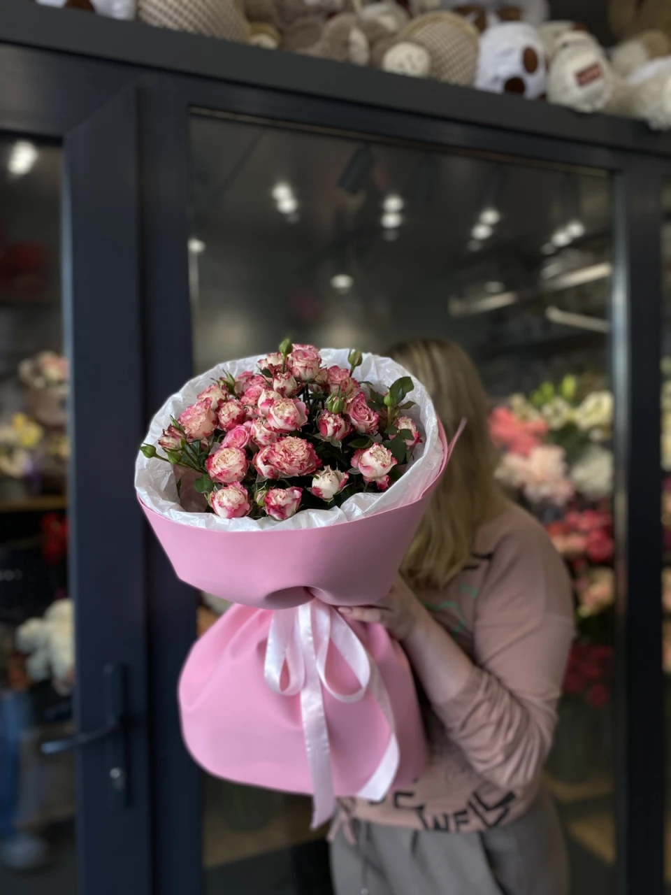 Кустовая роза Блашинг Флоу