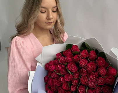 Посмотри коллекцию букетов от Империи роз!
