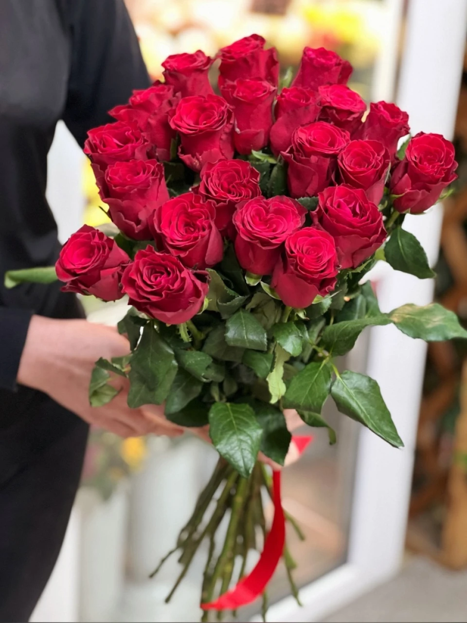 БУКЕТ 21 роза Голландия 60 см