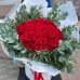51 красная  Эквадорская роза с эвкалиптом 