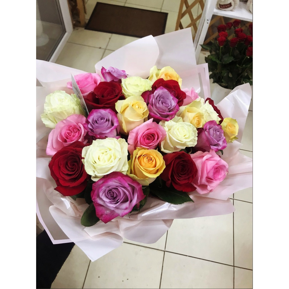 Букет из 25 роз "Разноцвет" Эквадор