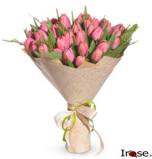 49 тюльпанов розовых