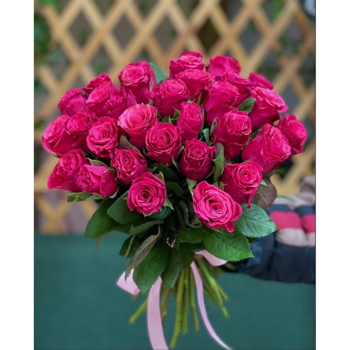 Роза Пинк Радос Розовая 60 см